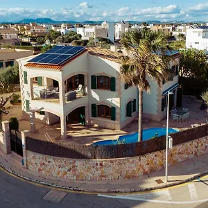 Traumhafte Auf Mallorca Mit Pool 1a Lage Direkt Am Bei Es Trenc Bootstouren Auf Anfrage Moeglich Apartamento